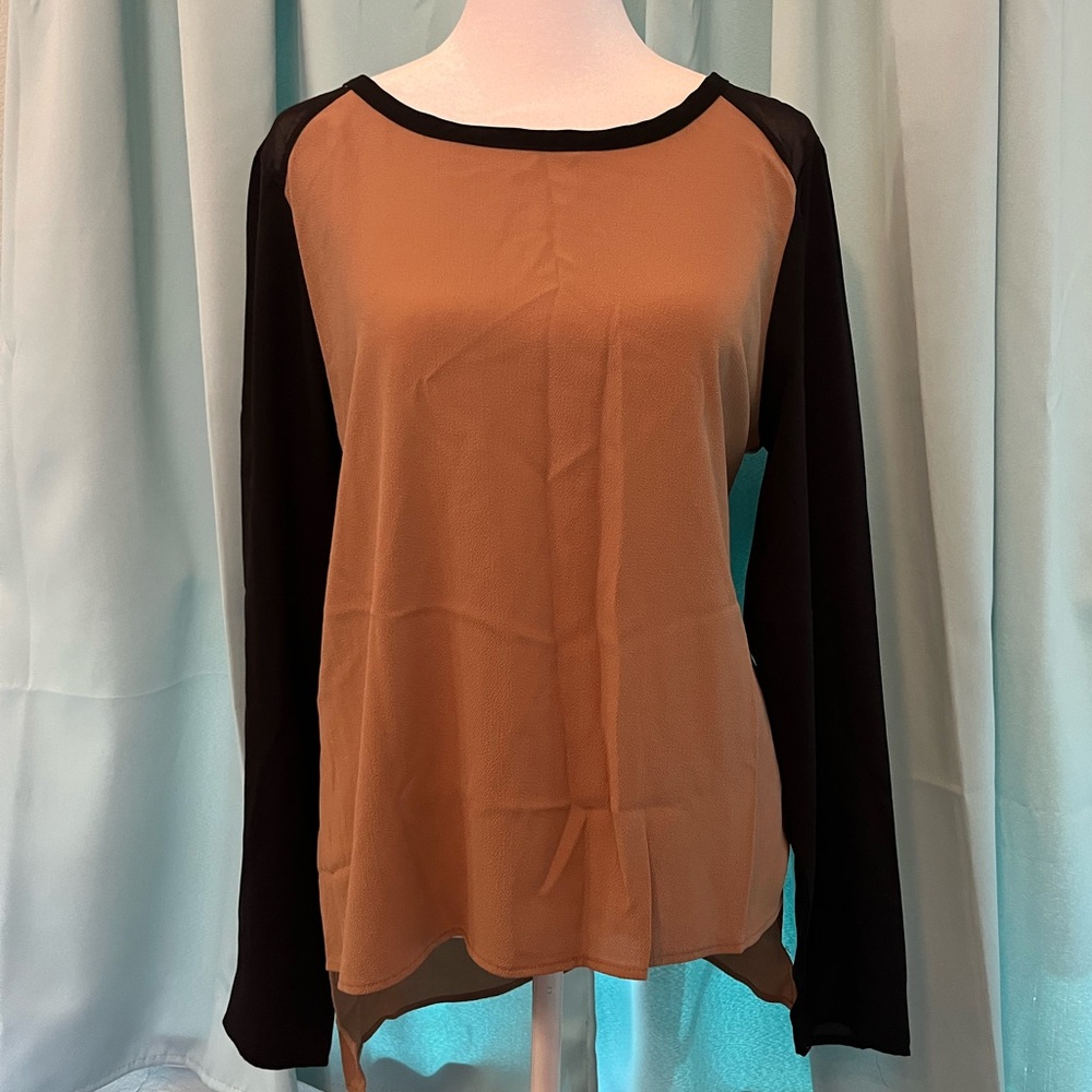 Iner Blouse Small Brown/black long sleeve lightweight